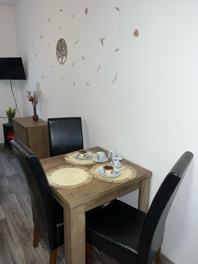Apartmany Nezarka A Privatni Wellness Jindřichŭv Hradec Eksteriør billede