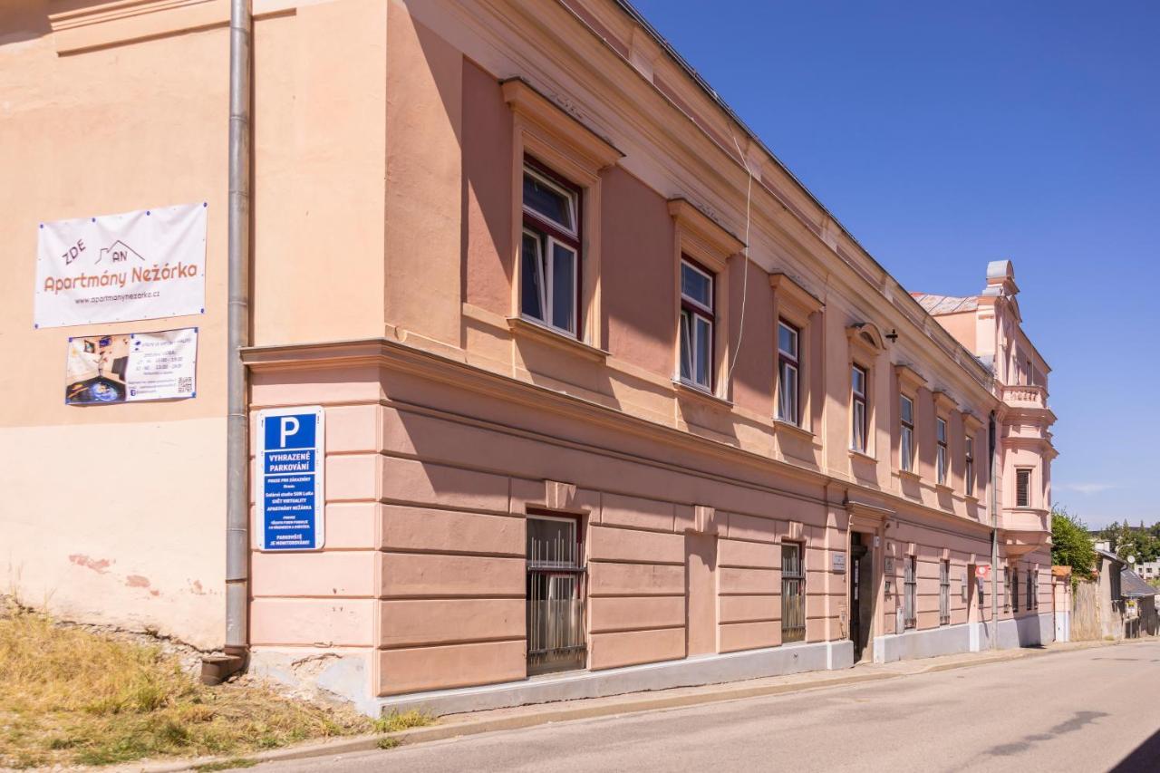 Apartmany Nezarka A Privatni Wellness Jindřichŭv Hradec Eksteriør billede