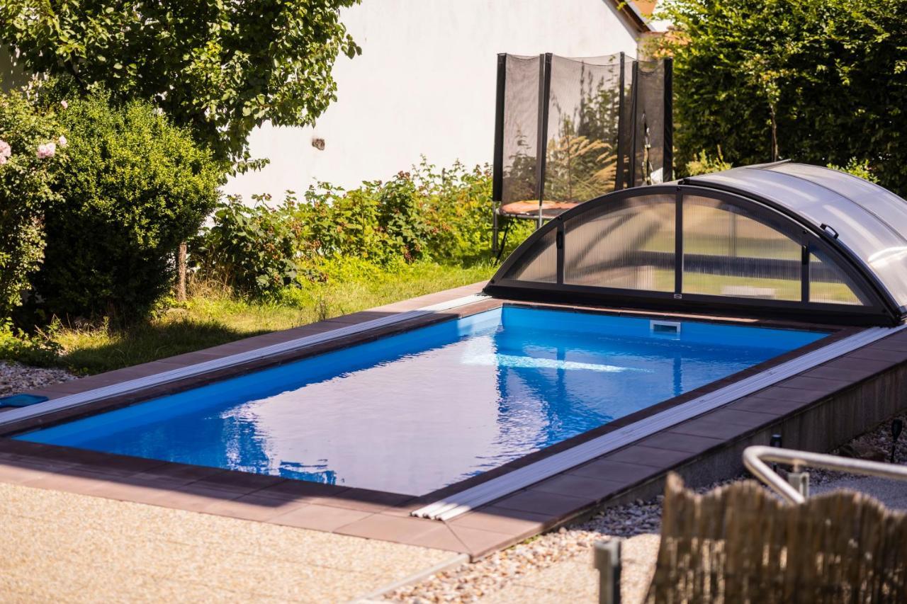 Apartmany Nezarka A Privatni Wellness Jindřichŭv Hradec Eksteriør billede