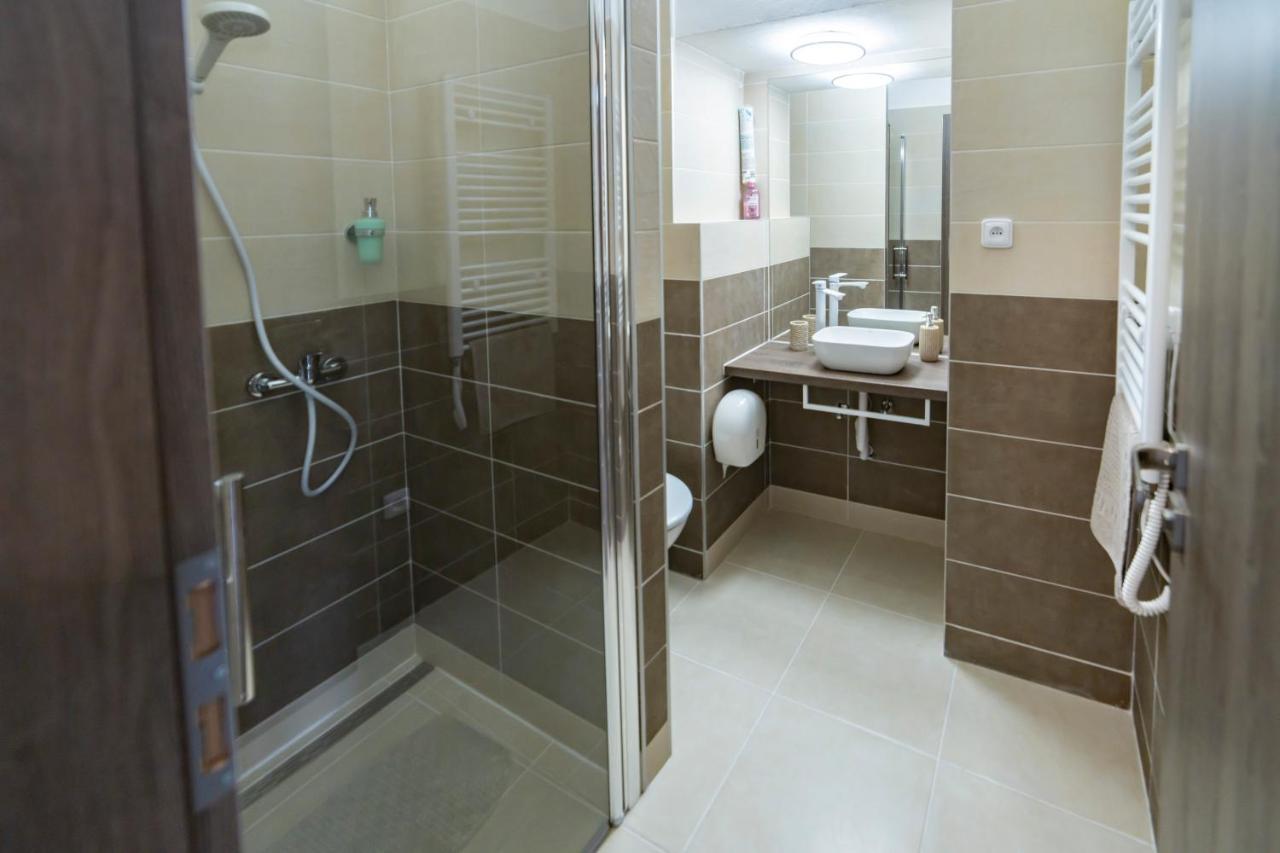 Apartmany Nezarka A Privatni Wellness Jindřichŭv Hradec Eksteriør billede
