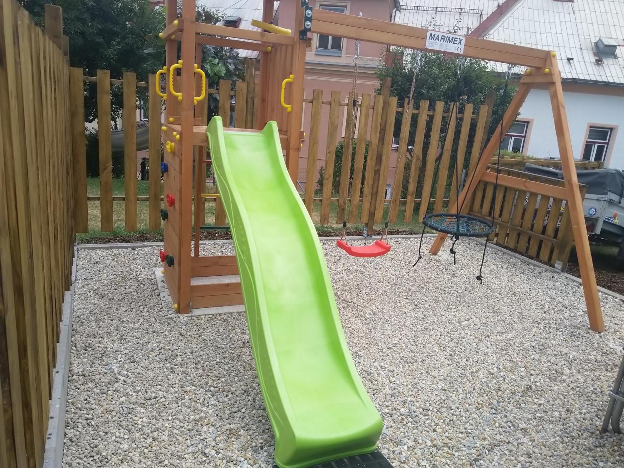 Apartmany Nezarka A Privatni Wellness Jindřichŭv Hradec Eksteriør billede