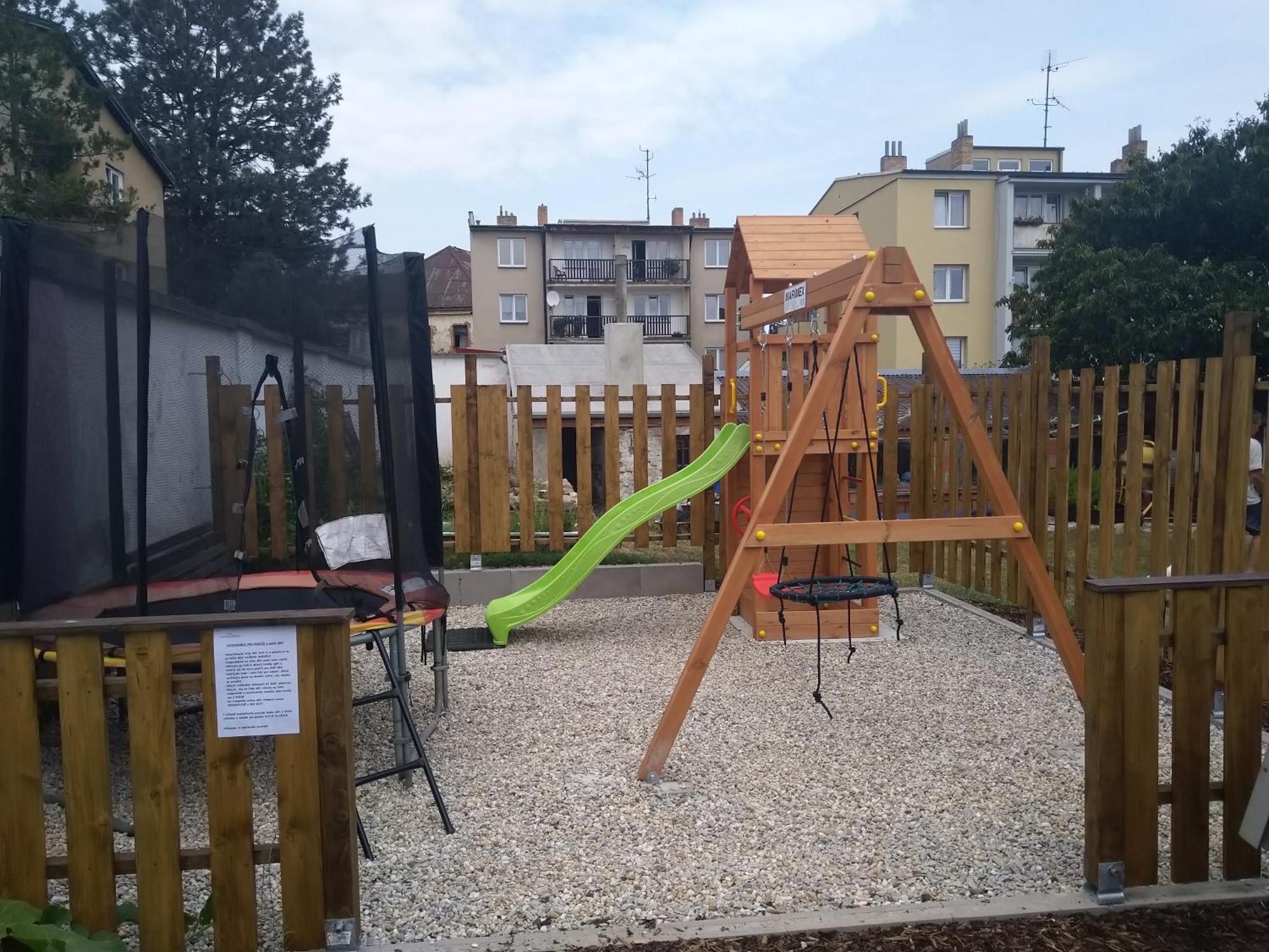 Apartmany Nezarka A Privatni Wellness Jindřichŭv Hradec Eksteriør billede